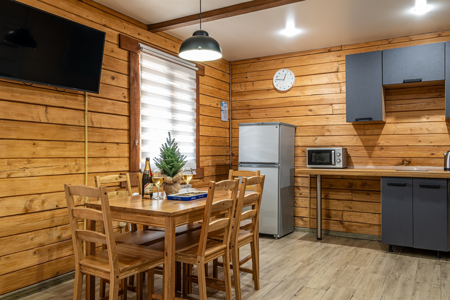 Номер 6 (до 6-ти гостей) 